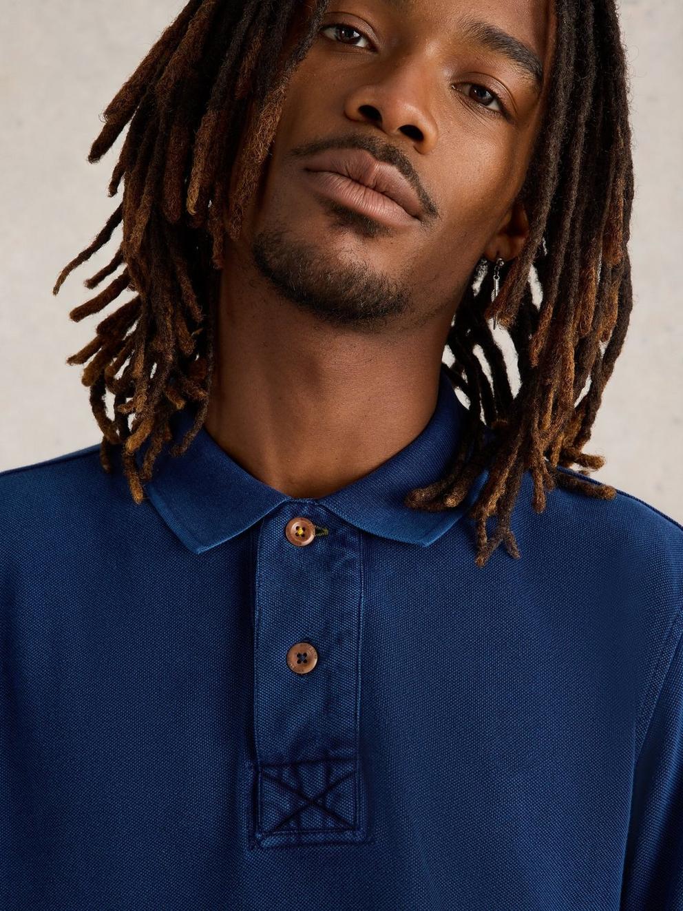LS Utility Polo in DEEP BLUE - MODEL DETAIL