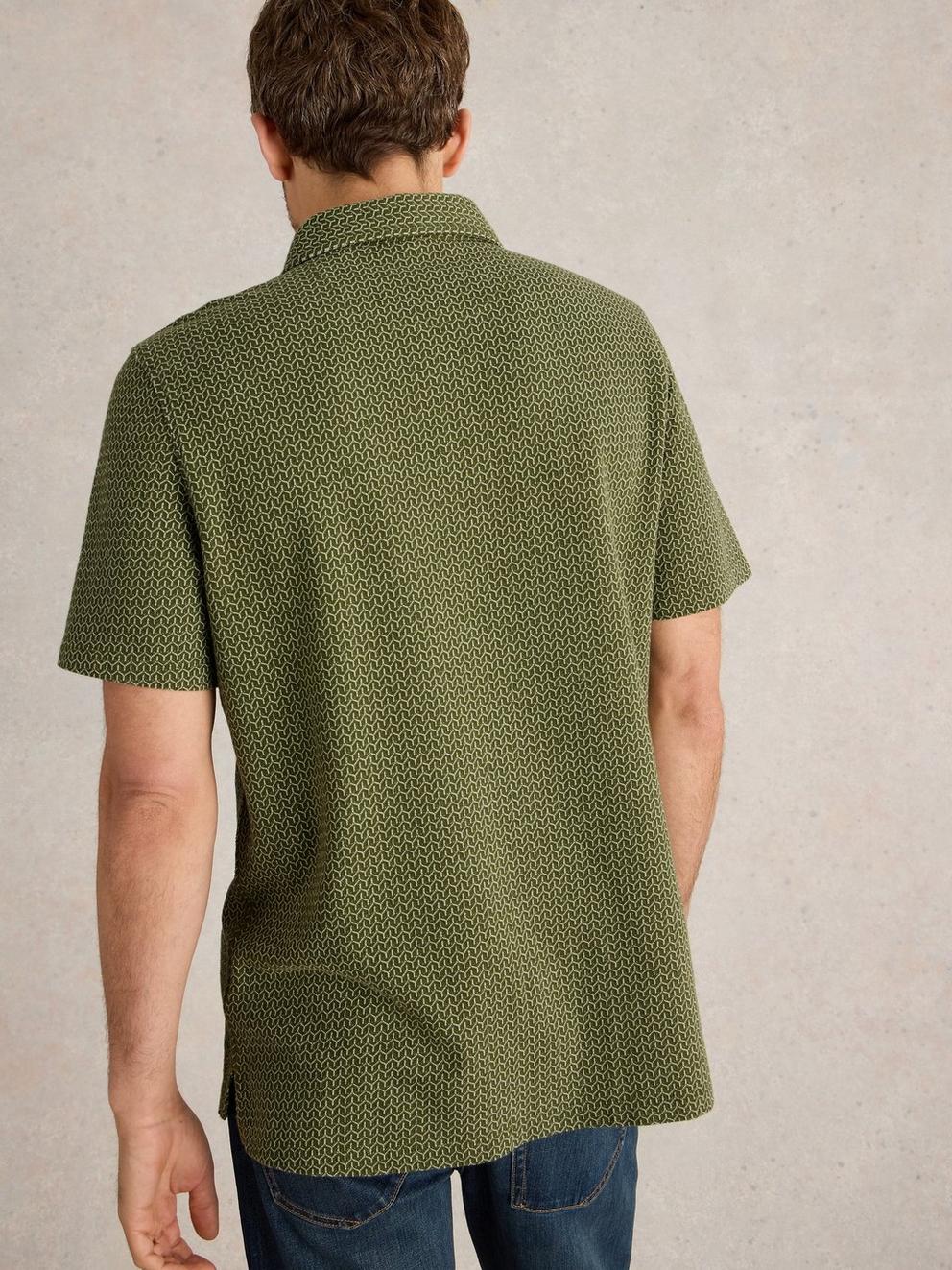 Jacquard Polo in KHAKI GRN - MODEL BACK
