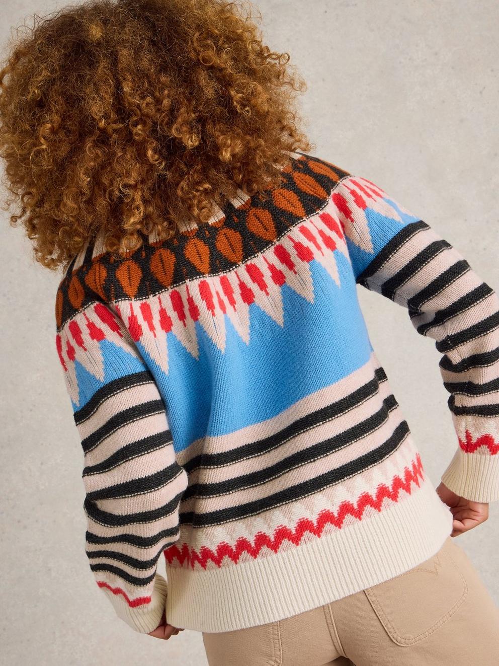 ALLIE FAIRISLE WOOL JUMPER in NAT MLT - MODEL BACK