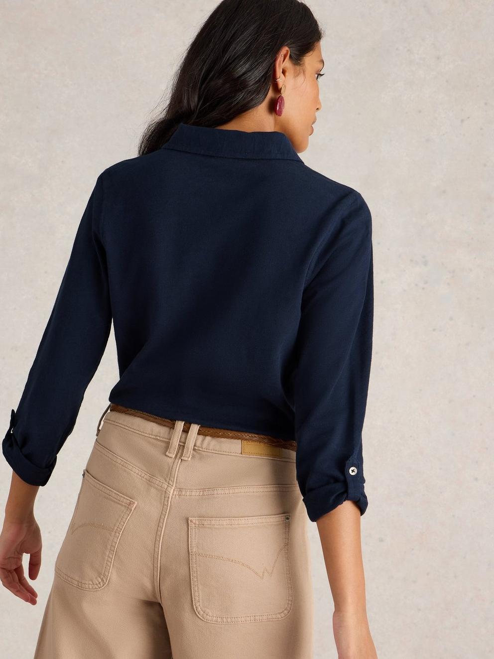 ANNIE TEXTURED SHIRT in FR NAVY - MODEL BACK