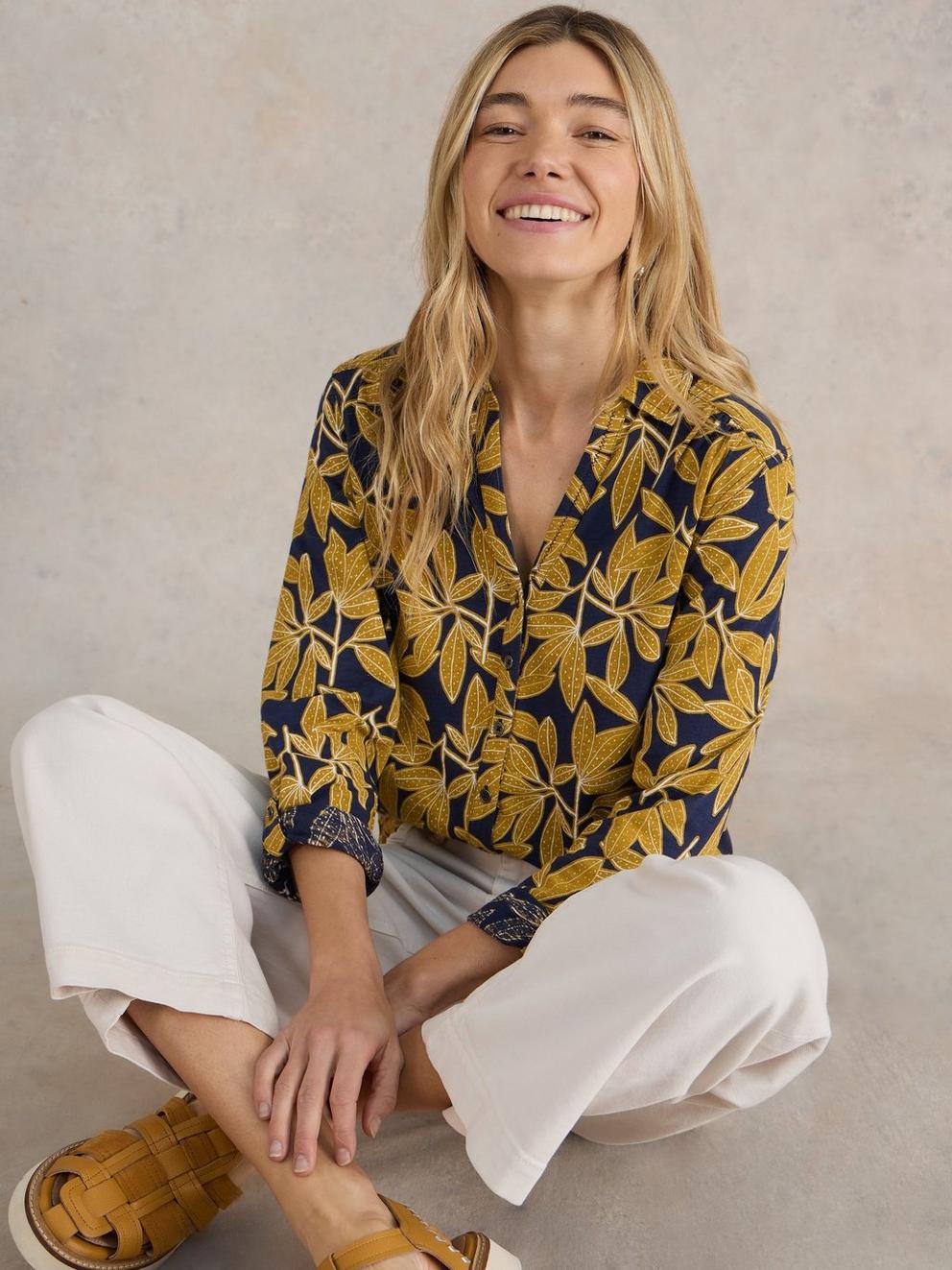 ANNIE LONG SLEEVE PRINTED SHIRT in NAVY PR - LIFESTYLE