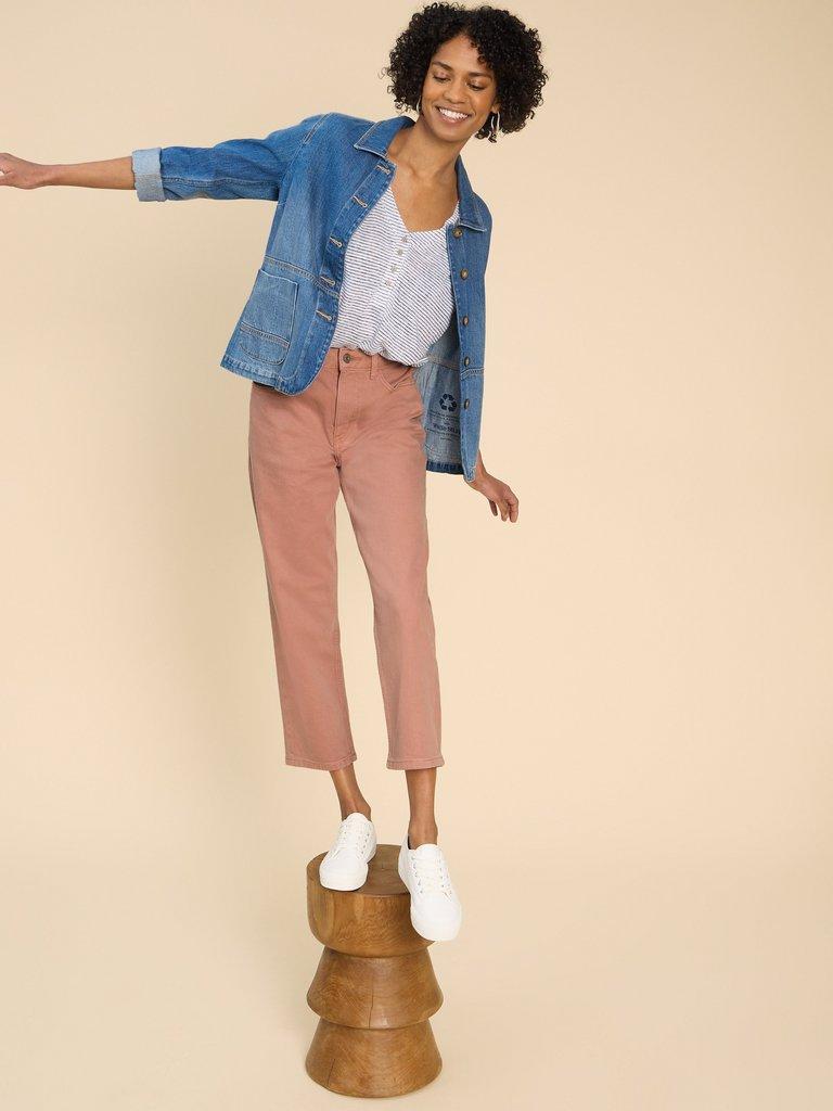 Charlie Straight Crop Jean in DUS PINK - LIFESTYLE