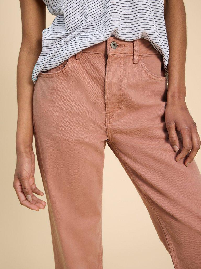 Charlie Straight Crop Jean in DUS PINK - MODEL DETAIL