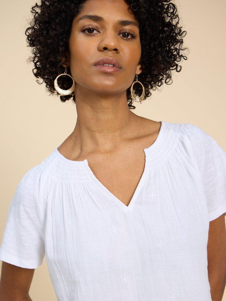 LUELLA NOTCH NECK EMB TOP in BRIL WHITE - MODEL DETAIL