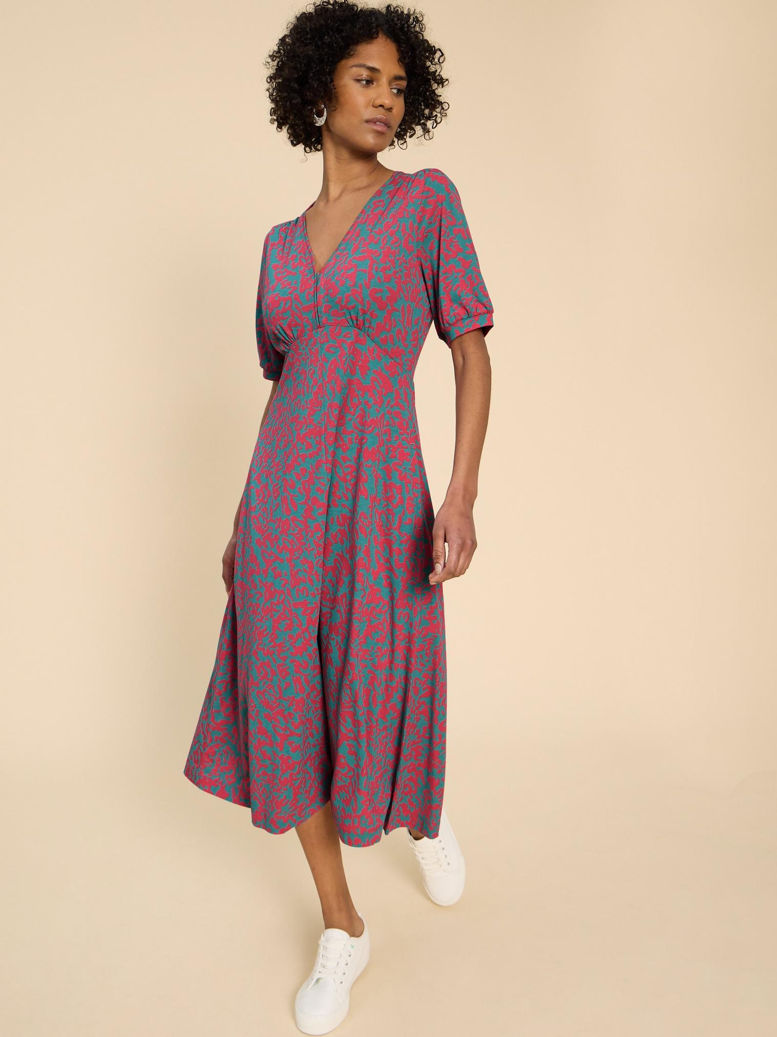 Megan Jersey Printed Dress in PINK PR - MODEL DETAIL