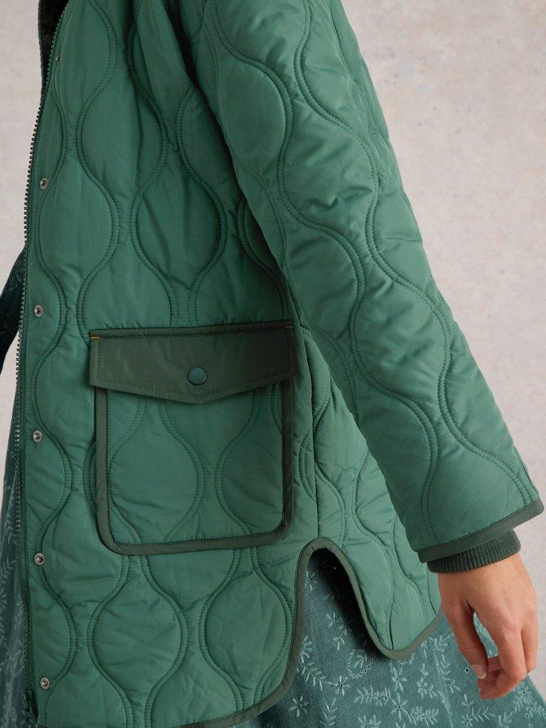 Raya Quilted Coat in DK GREEN - MODEL DETAIL