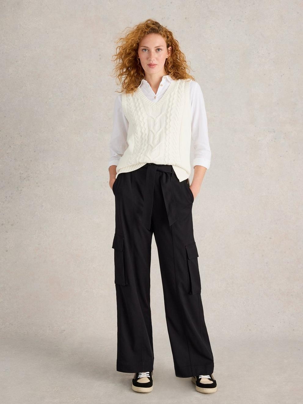 Fern Wide Leg Cargo Trouser in PURE BLK - MODEL FRONT