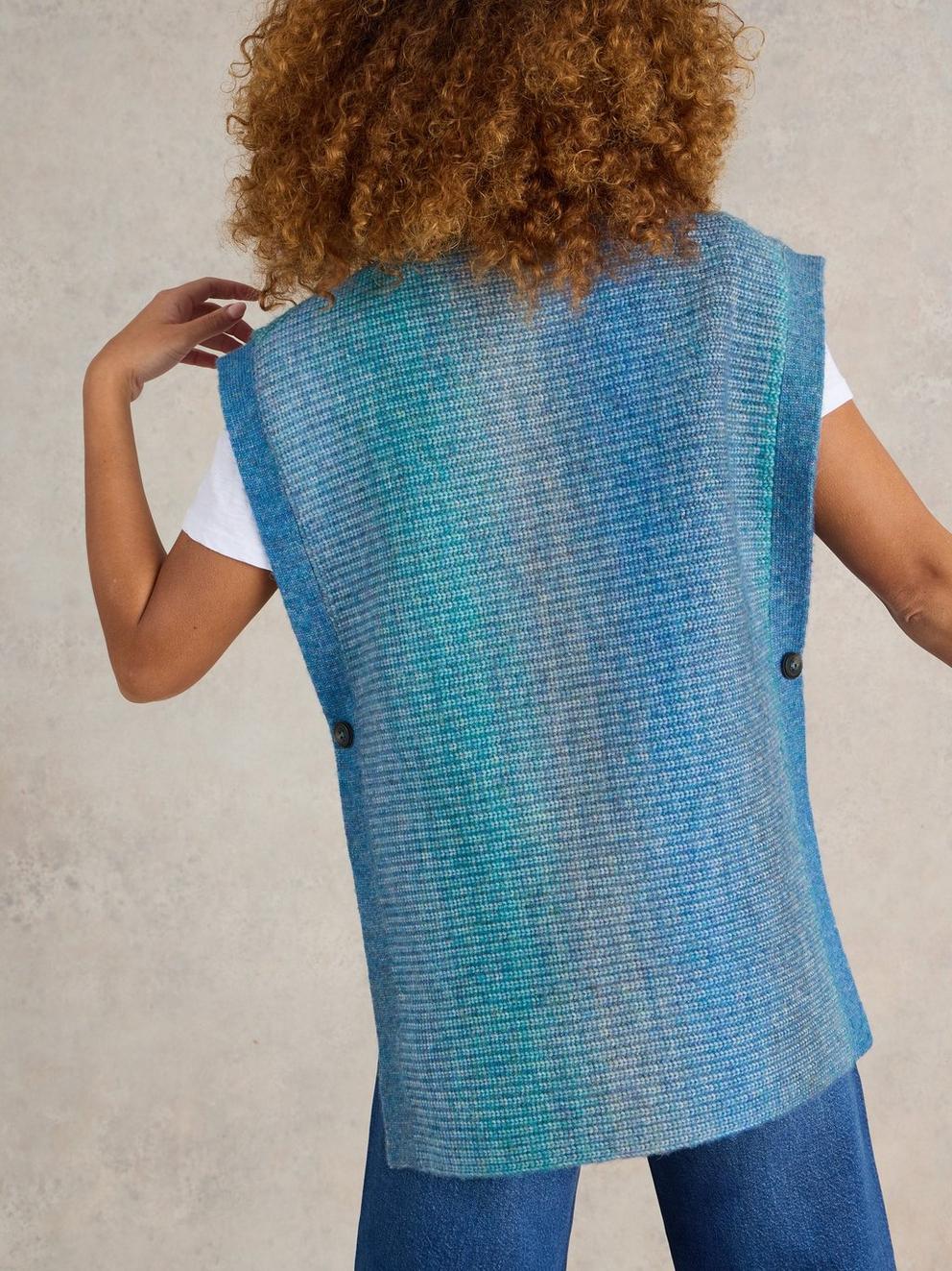 Spacedye Knitted Poncho in BLUE MLT - MODEL BACK