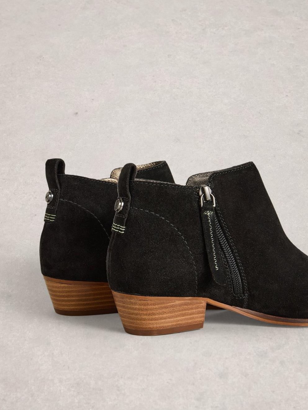 Wide Fit Suede Ankle Boot in PURE BLK - FLAT DETAIL