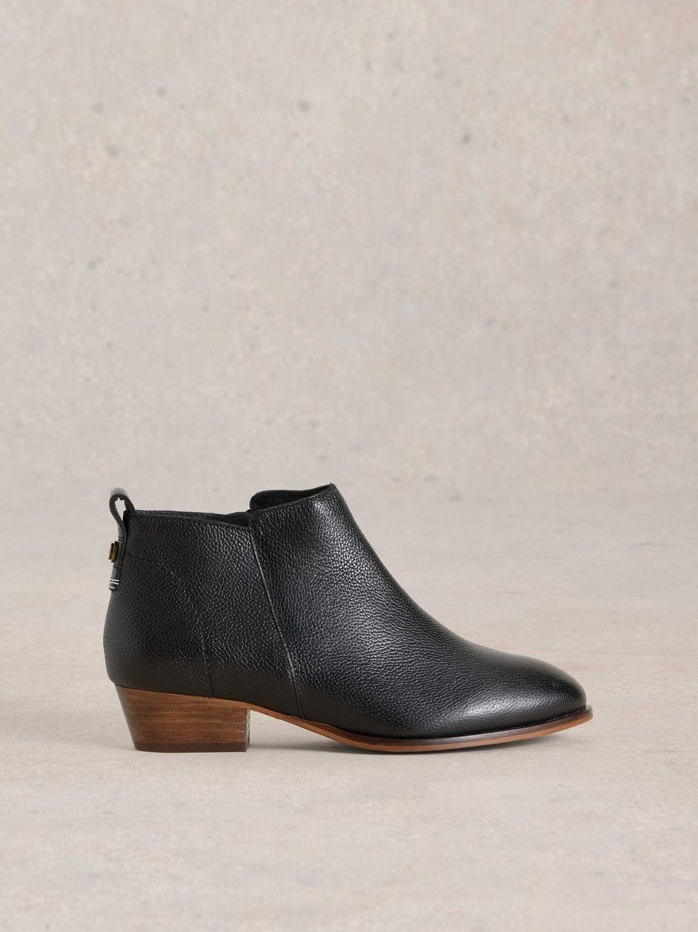 Wide Fit Leather Ankle Boot in PURE BLK - LIFESTYLE