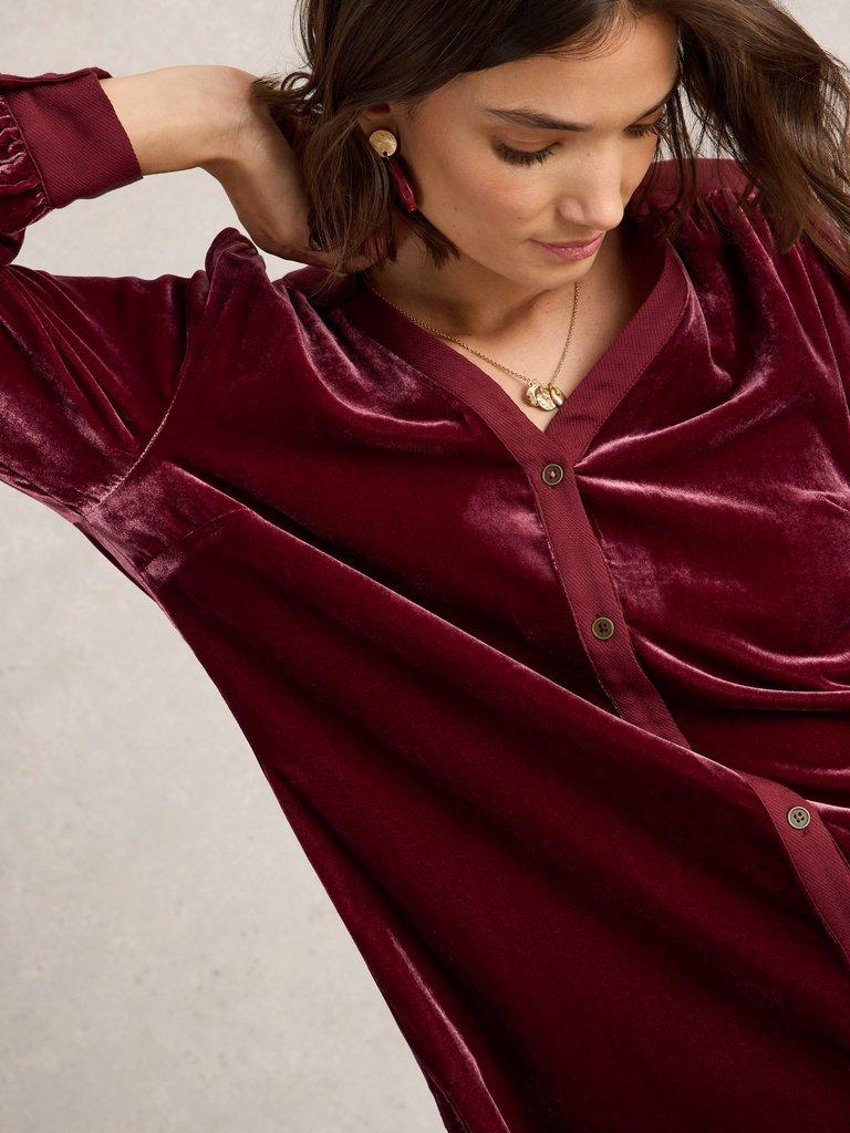 Olive Velvet Tunic in DK PLUM - MODEL DETAIL