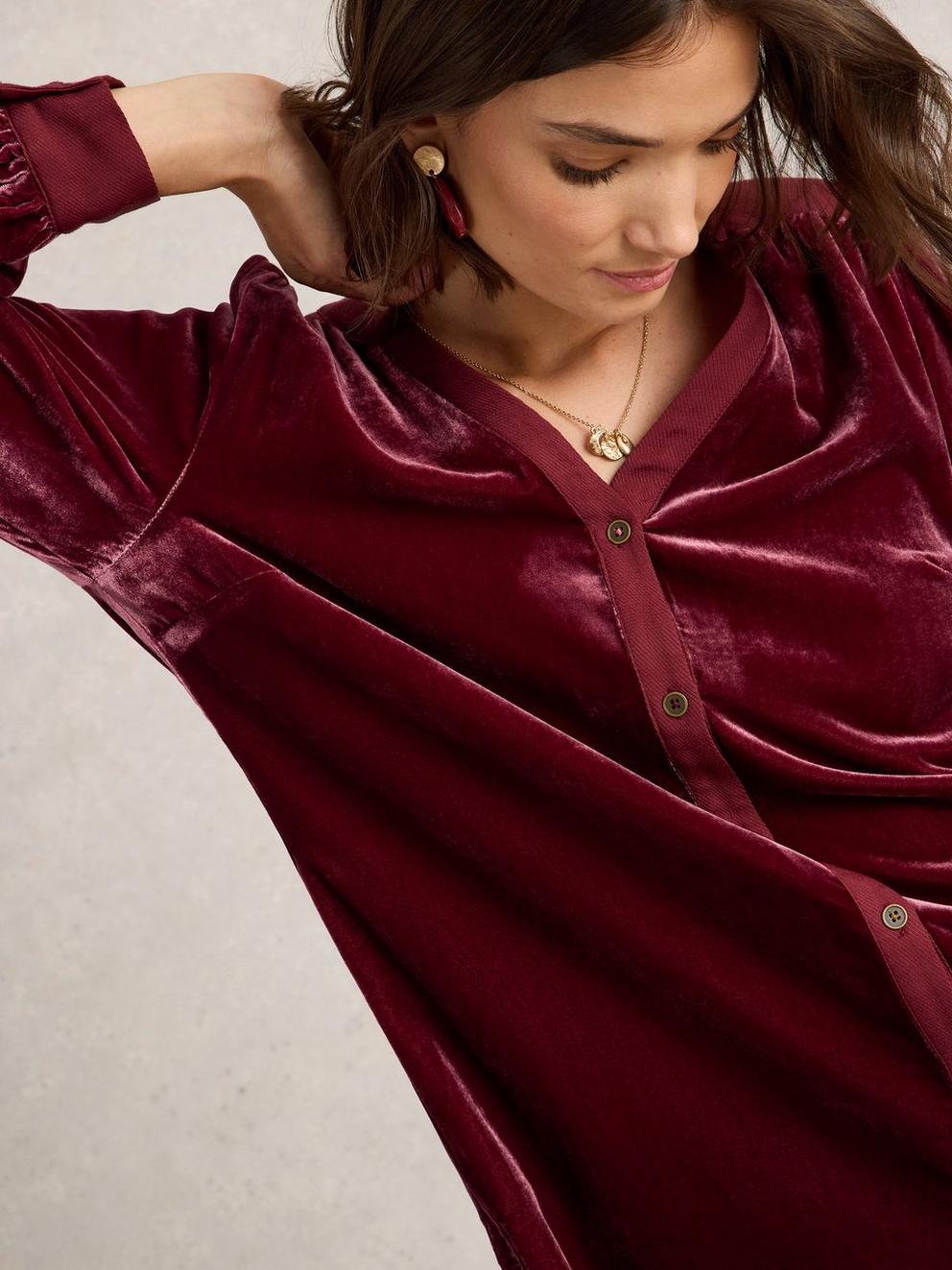 Olive Velvet Tunic in DK PLUM - MODEL DETAIL