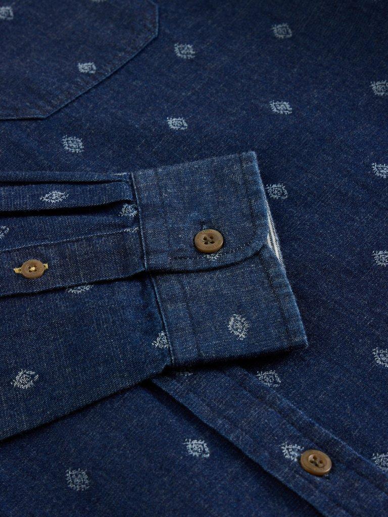 Denim Dobby Shirt in INDIGO BLE - FLAT DETAIL