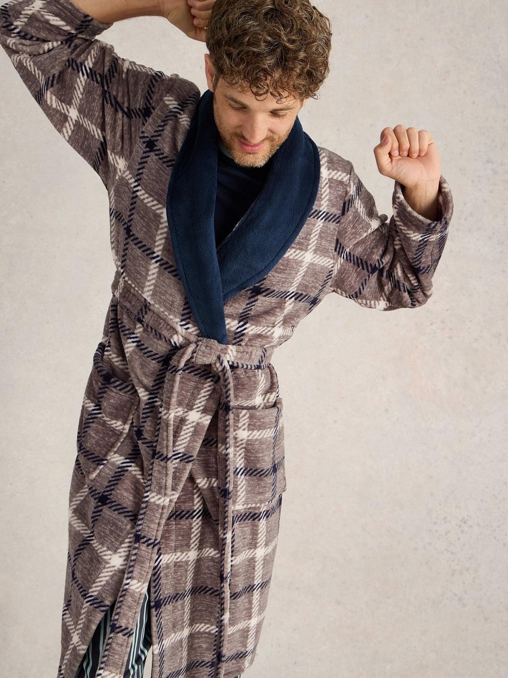 Checked Fleece Robe in GREY MLT - LIFESTYLE