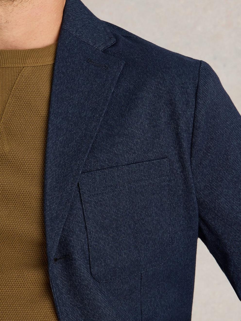 McKay Blazer in DARK NAVY - MODEL DETAIL