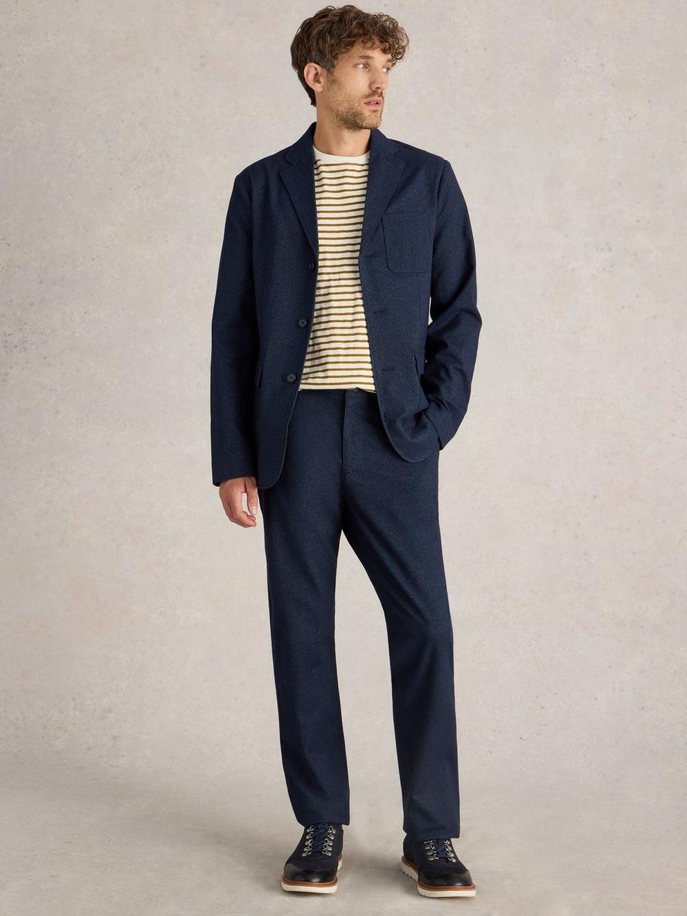 McKay Trouser in DARK NAVY - MODEL DETAIL