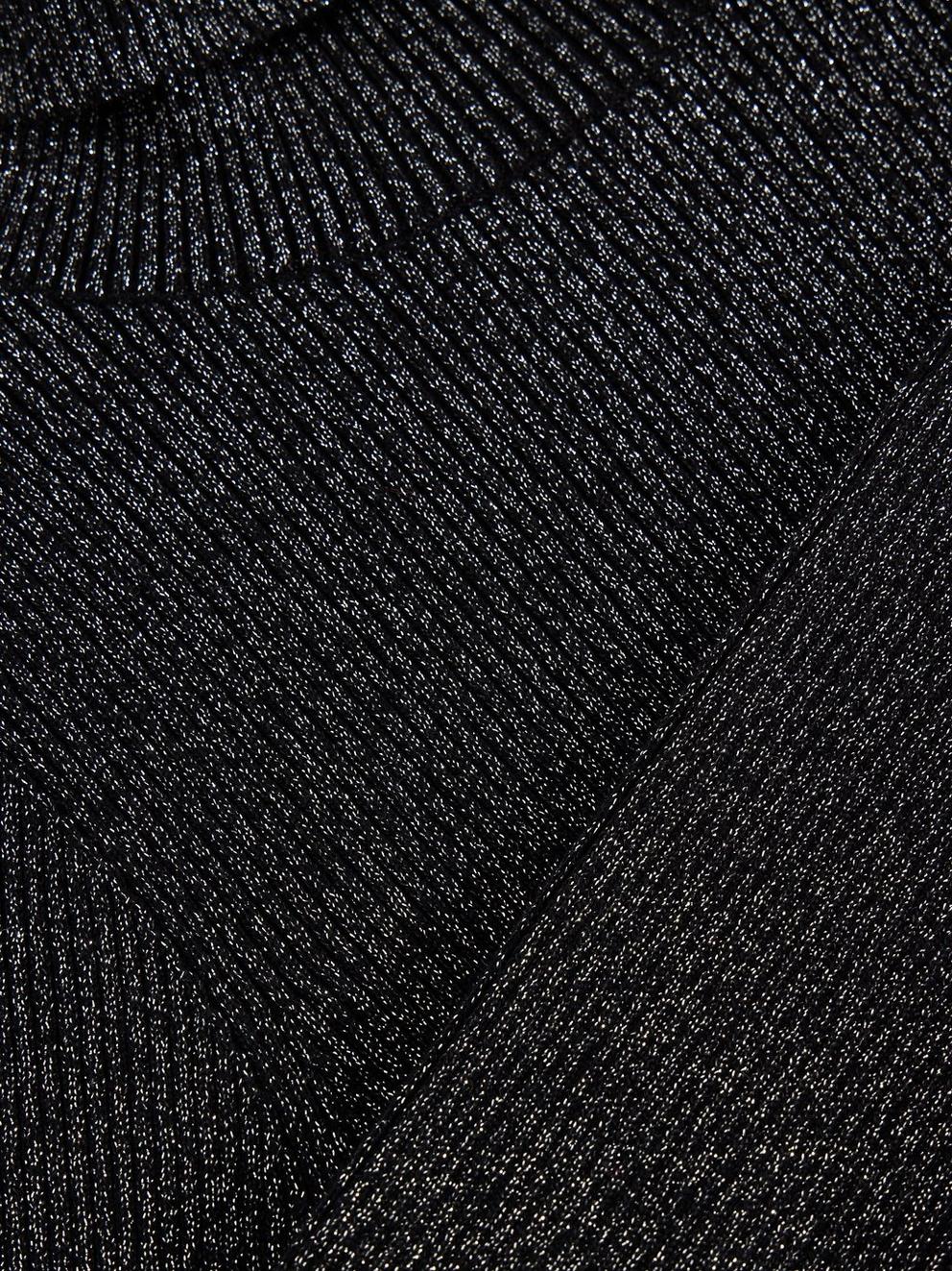 LILA SPARKLE RIB ROLL NECK in PURE BLK - FLAT DETAIL