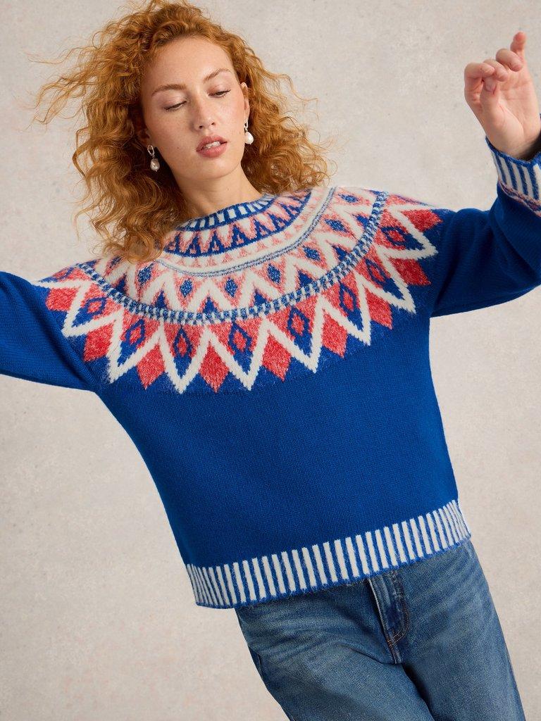 SAPPHIRE FAIRISLE WOOL JUMPER in BLUE MLT - LIFESTYLE
