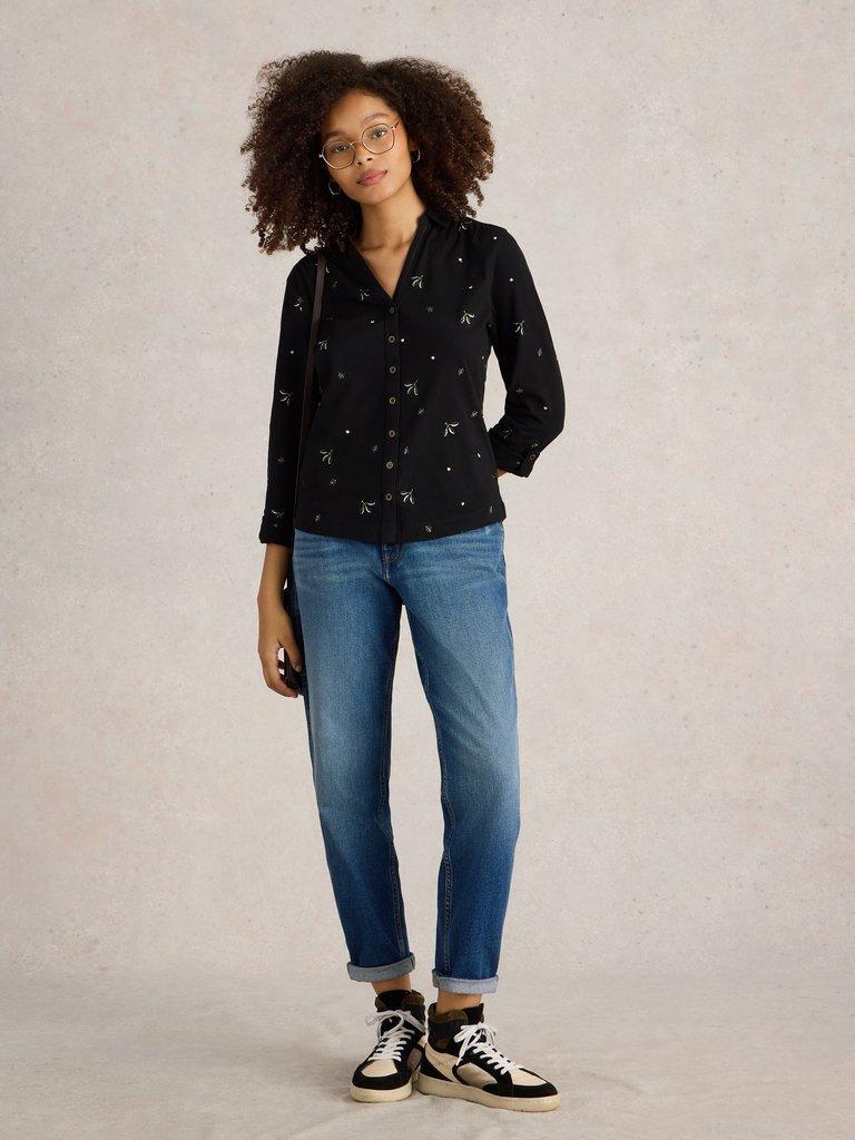 ANNIE EMBROIDERED COLLARED SHIRT in BLK MLT - MODEL FRONT