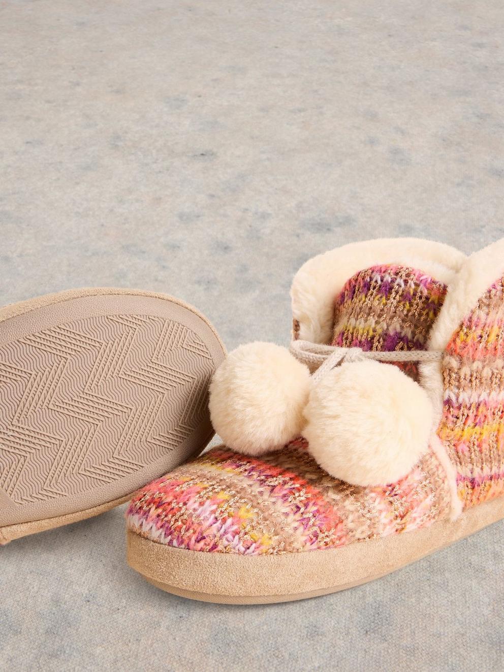 Knitted Bootie Slipper in NAT MLT - FLAT DETAIL