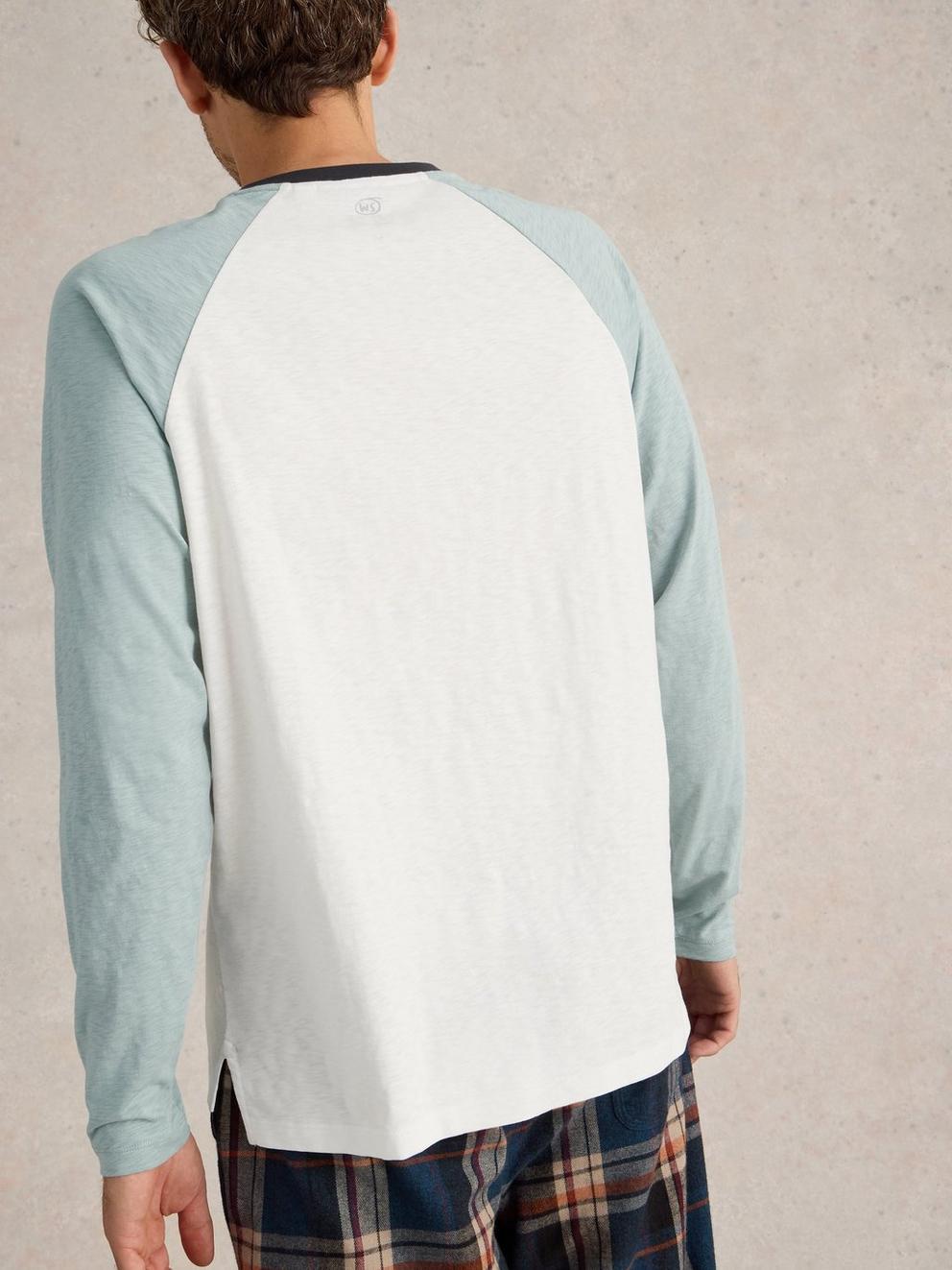 Robbie Raglan Top in WHITE MLT - MODEL BACK