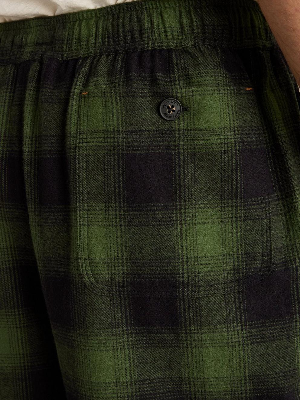 Moorland Flannel PJ Short in GREEN MLT - MODEL DETAIL