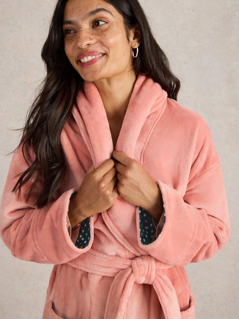 Clover Cosy Dressing Gown in MID PINK - MODEL DETAIL