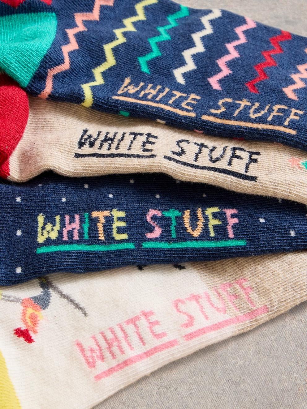 Christmas Ankle Socks 4 Pack in NAVY MULTI - FLAT DETAIL