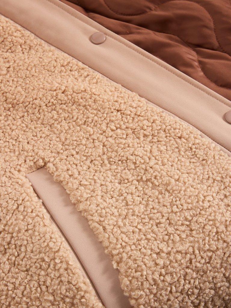 Elder Borg Coat in LGT NAT - FLAT DETAIL