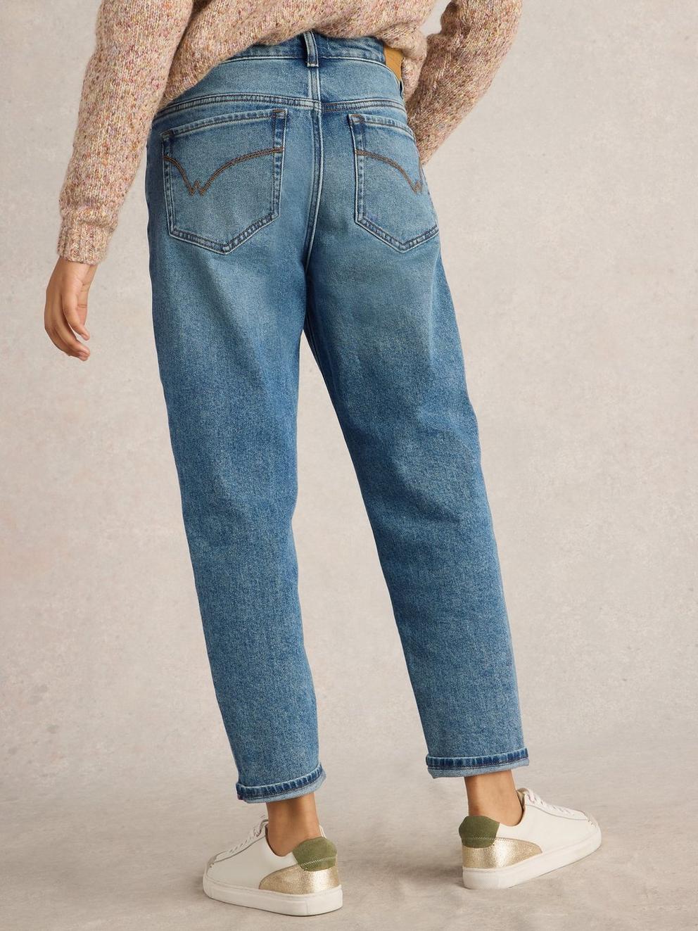 Tilly Tapered Jean in LGT DENIM - MODEL BACK