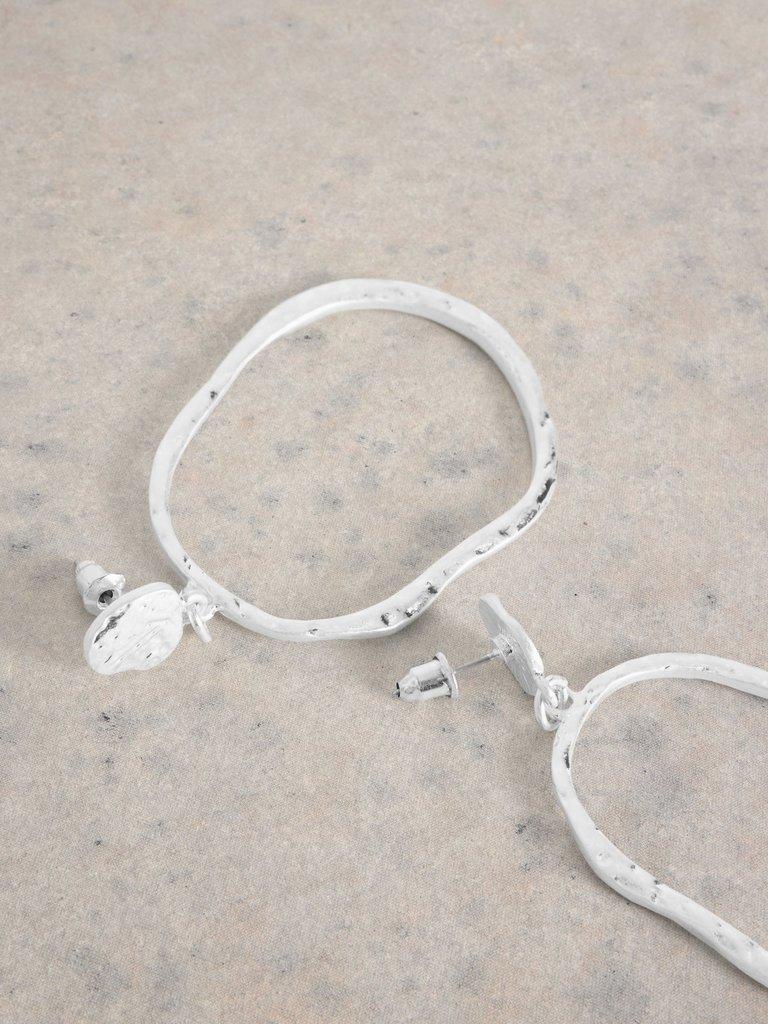 BRYONY HOOP EARRING in SLV TN MET - MODEL DETAIL