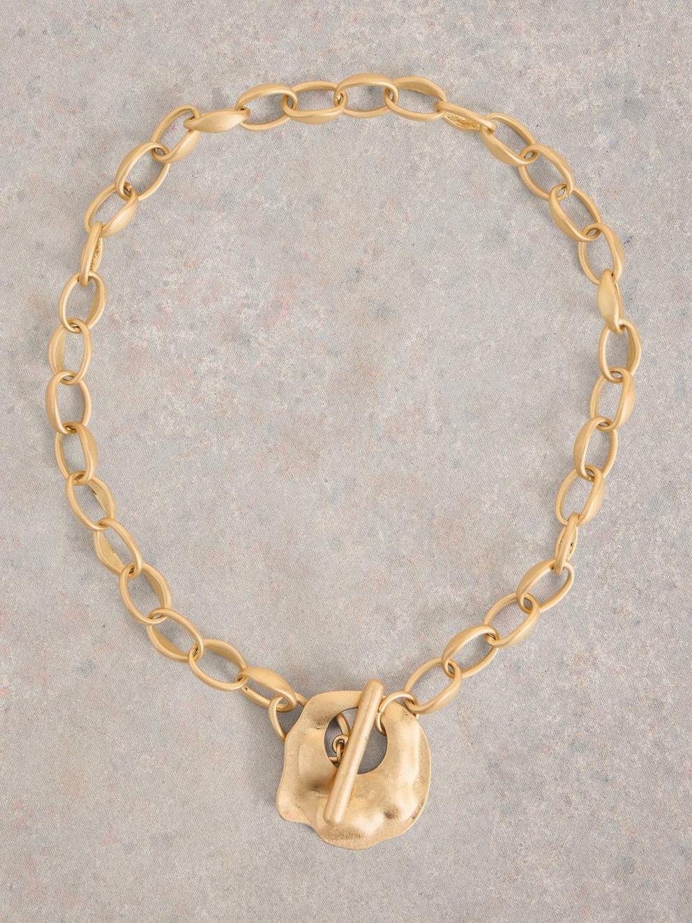 ABSTRACT HAMMERED NECKLACE in GLD TN MET - FLAT FRONT