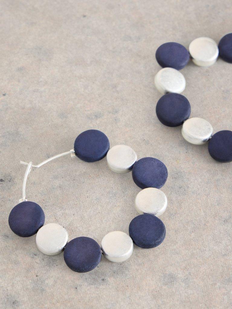 VERA CLUSTER EARRING in NAVY MULTI - FLAT DETAIL