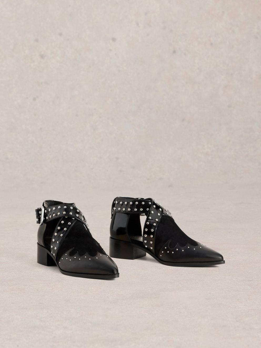 Studded Ankle Boot in PURE BLK - FLAT FRONT