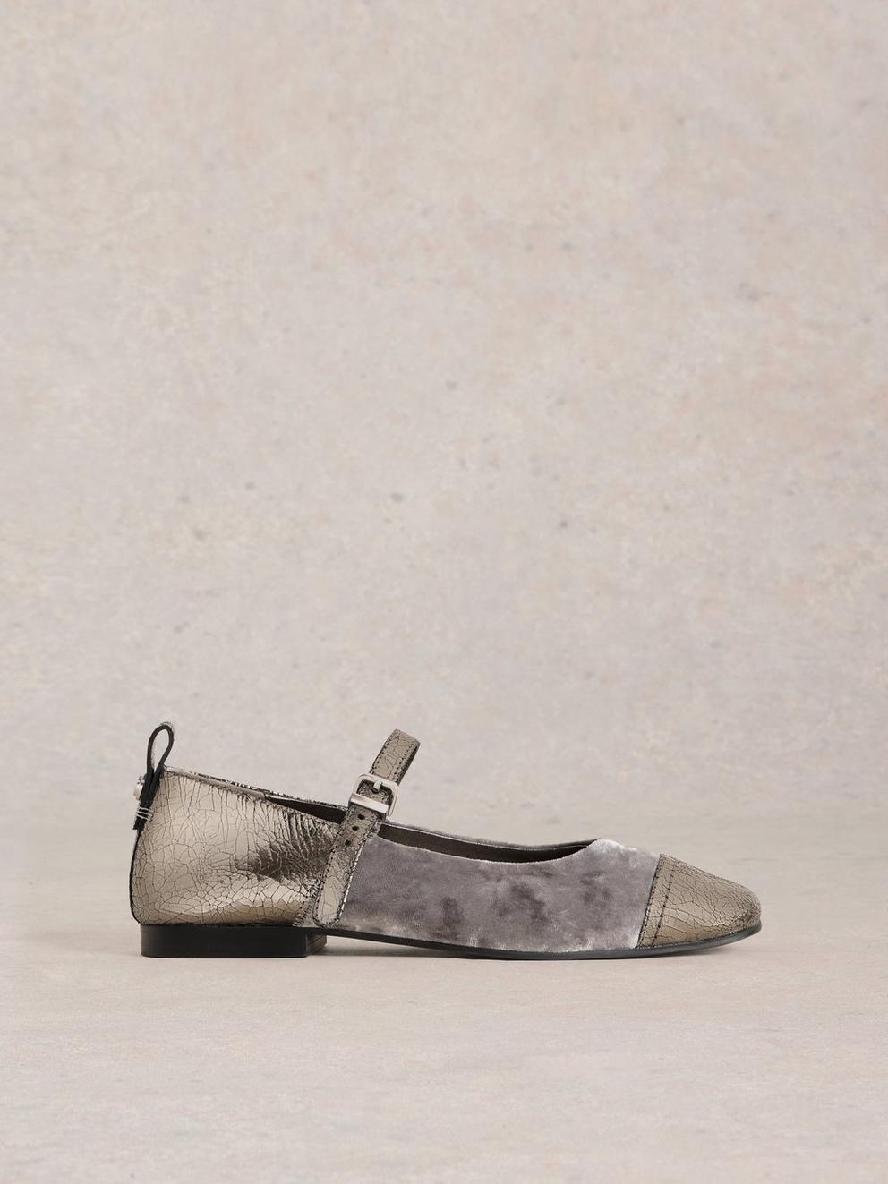 Loral Velvet Mary Jane in DUS GREY - LIFESTYLE