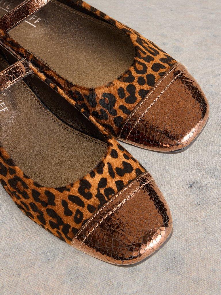 Loral Mary Jane in BROWN MLT - FLAT DETAIL