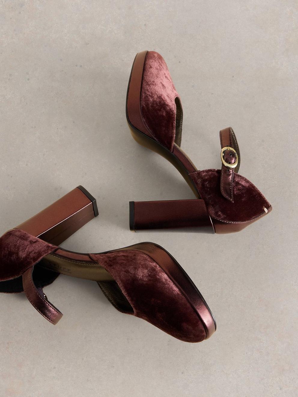 Priscilla Velvet Platform Shoe in DK PLUM - FLAT DETAIL