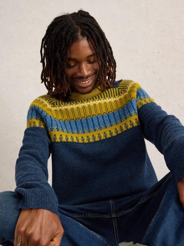 Block Fairisle Wool Crew Neck in NAVY MULTI - LIFESTYLE