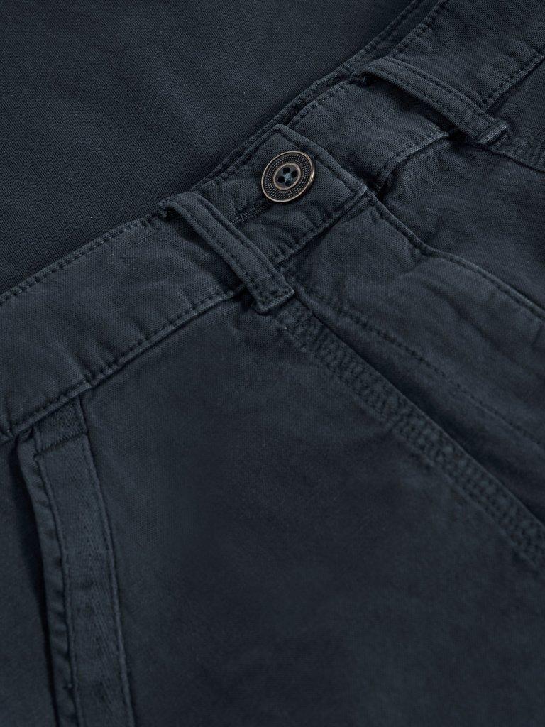 Tucker Chino Trouser in DARK NAVY - FLAT DETAIL