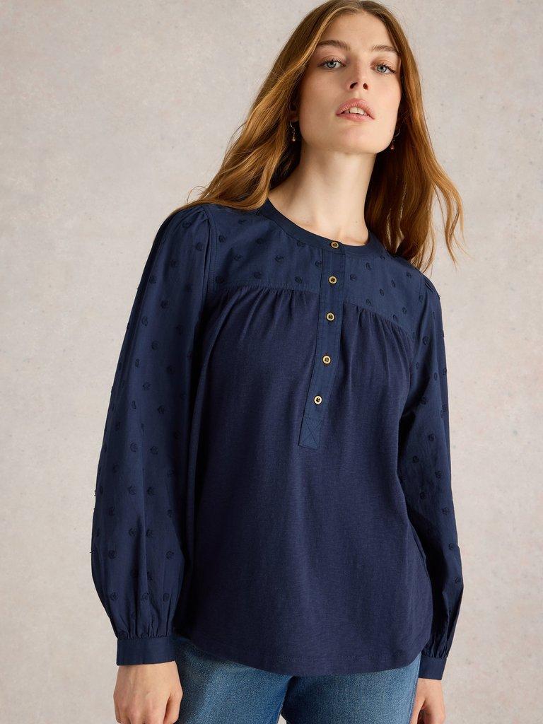 ELOISE DOBBY MIX SHIRT in DARK NAVY - MODEL DETAIL