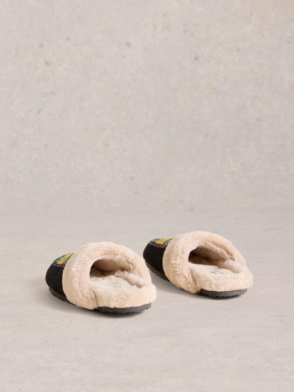 Myrtle Mule Slipper in GREY MLT - FLAT BACK
