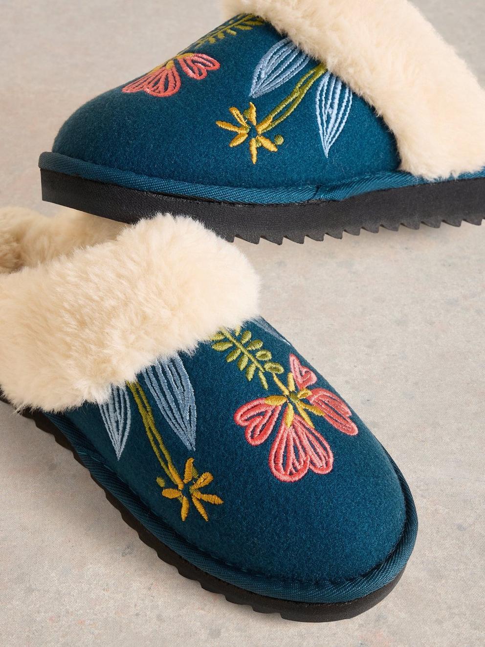 Floral Mule Slipper in TEAL MLT - FLAT DETAIL
