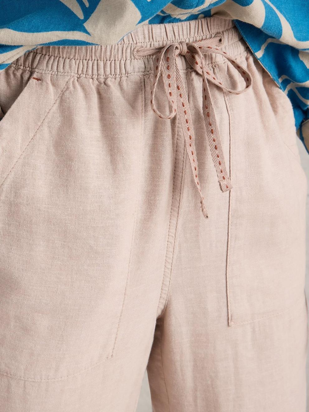 Linen Blend Elle Trouser in LGT NAT - MODEL DETAIL