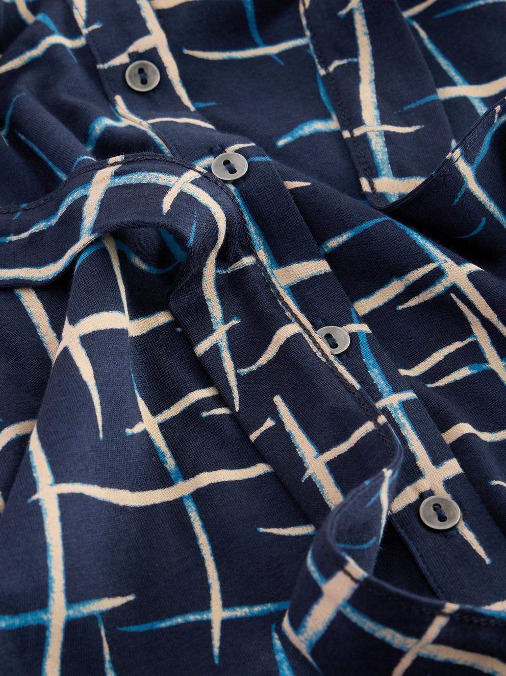 Annie Jersey Shirt Midi Dress in NAVY PR - FLAT DETAIL