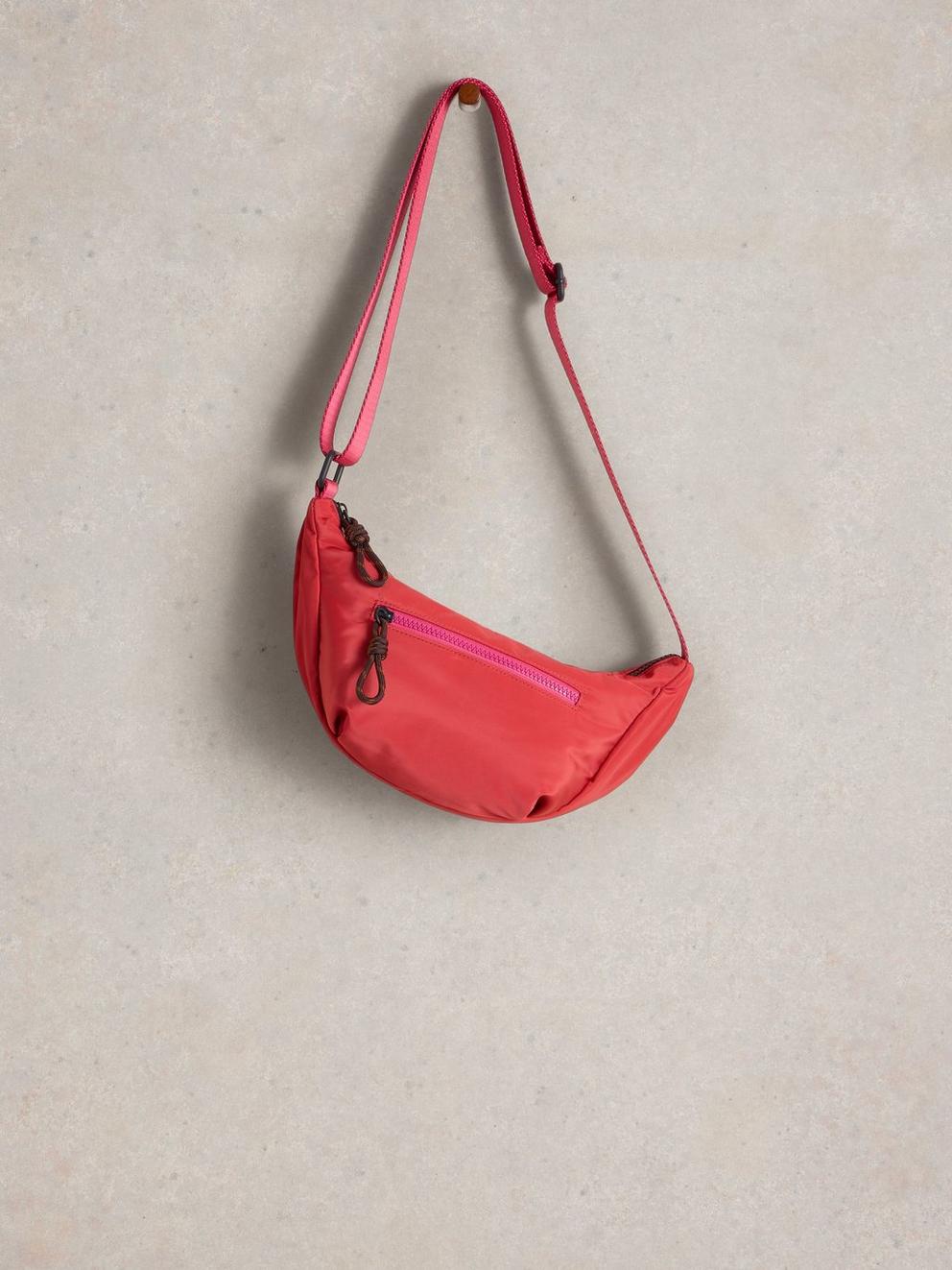 Meadow Crossbody in MID ORANGE - FLAT FRONT