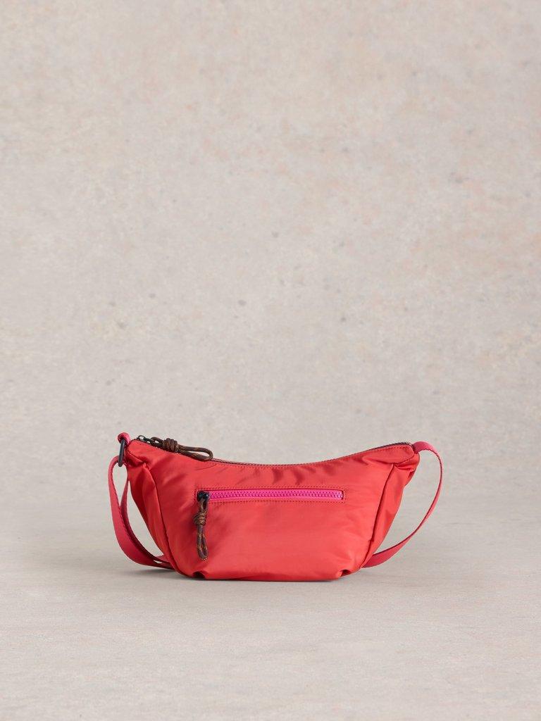 Meadow Crossbody in MID ORANGE - LIFESTYLE