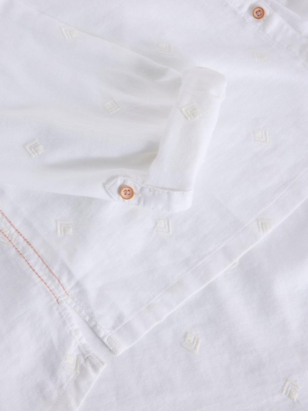 Sophie Organic Cotton Long Sleeve Shirt in PALE IVORY - FLAT DETAIL