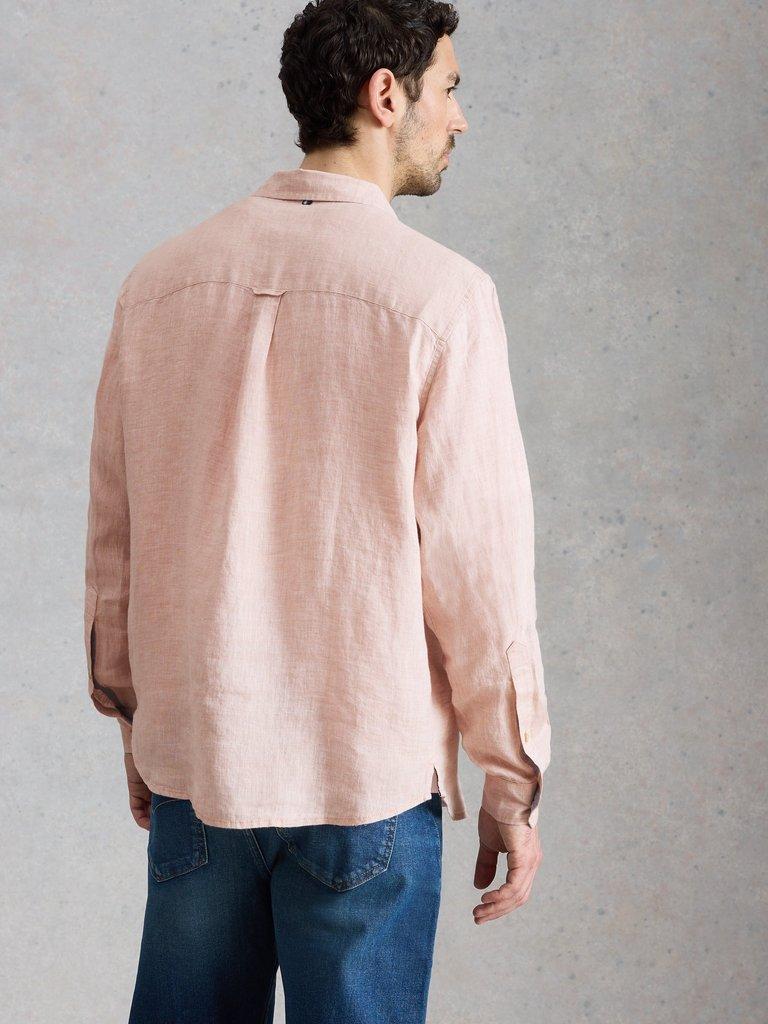 Keswick Linen Shirt in LGT PINK - MODEL BACK