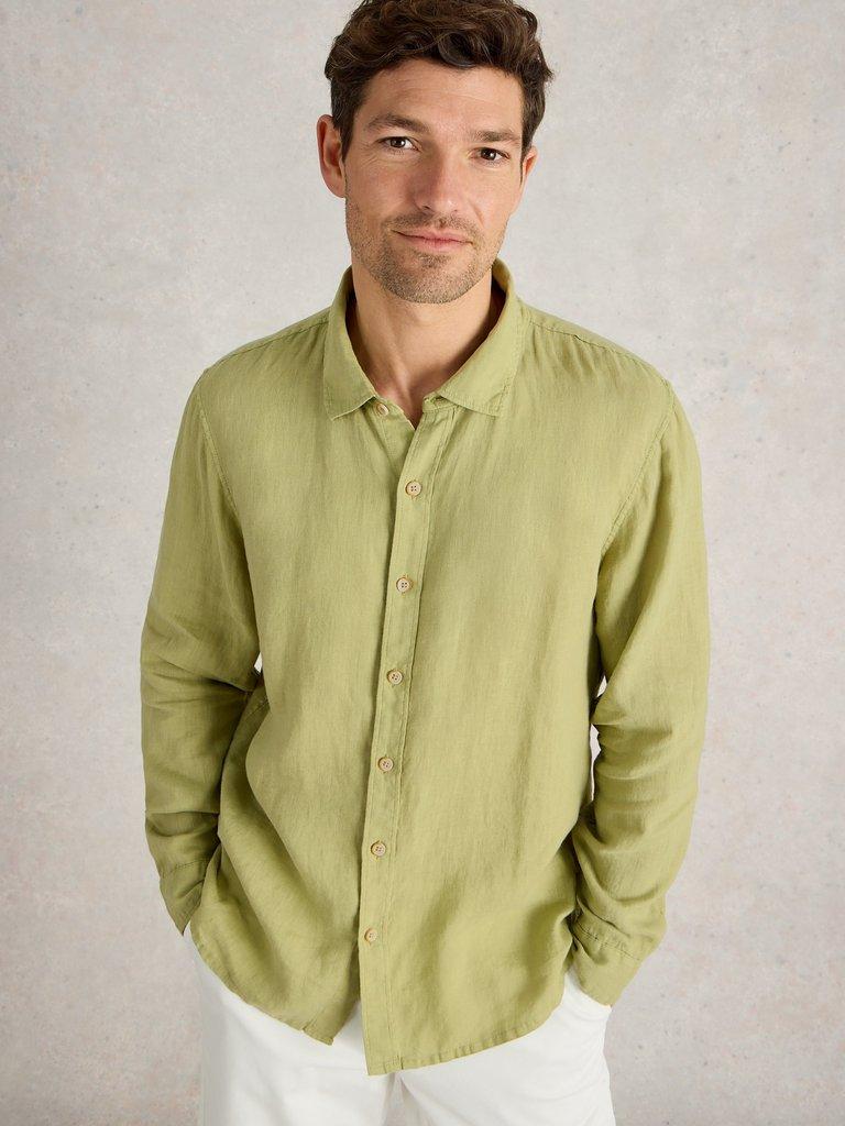 Keswick Linen Shirt in MID GREEN - LIFESTYLE