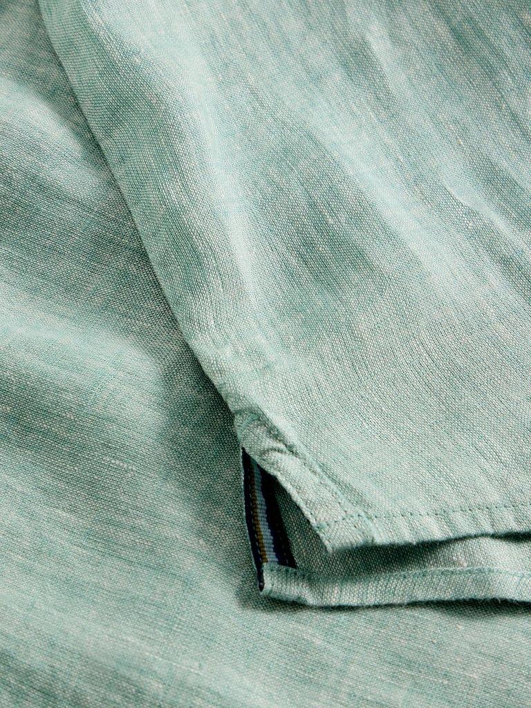 Keswick Short Sleeve Linen Shirt in MID GREEN - FLAT DETAIL